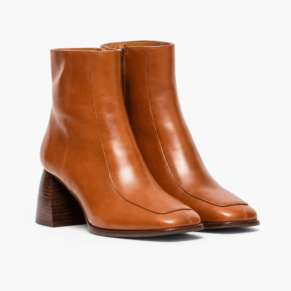 Women's Cognac Leather Boots