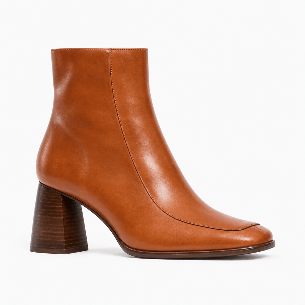 Women's Cognac Leather Boots